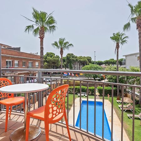 קסטלדפלס Apartamentos Velor מראה חיצוני תמונה