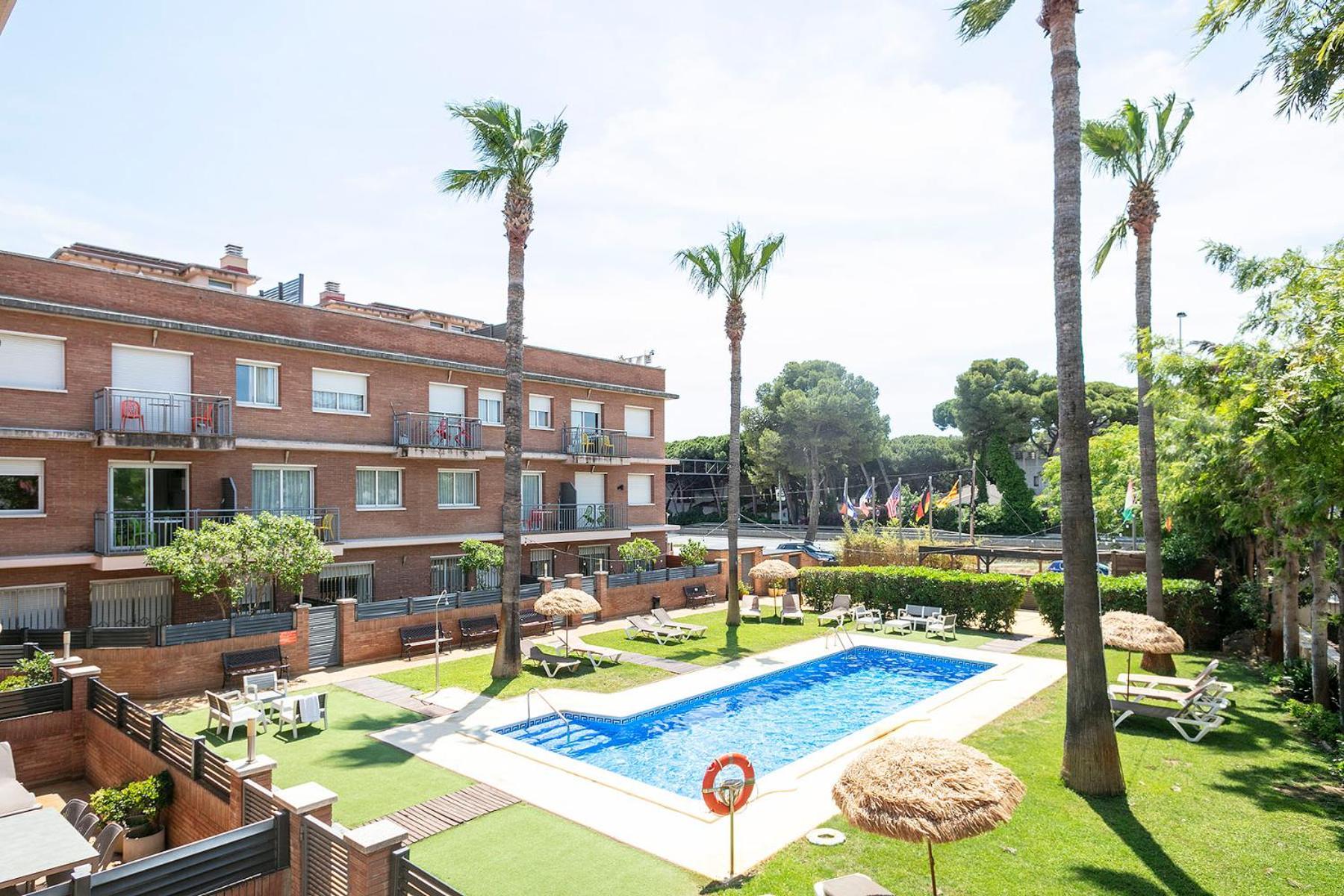 קסטלדפלס Apartamentos Velor מראה חיצוני תמונה