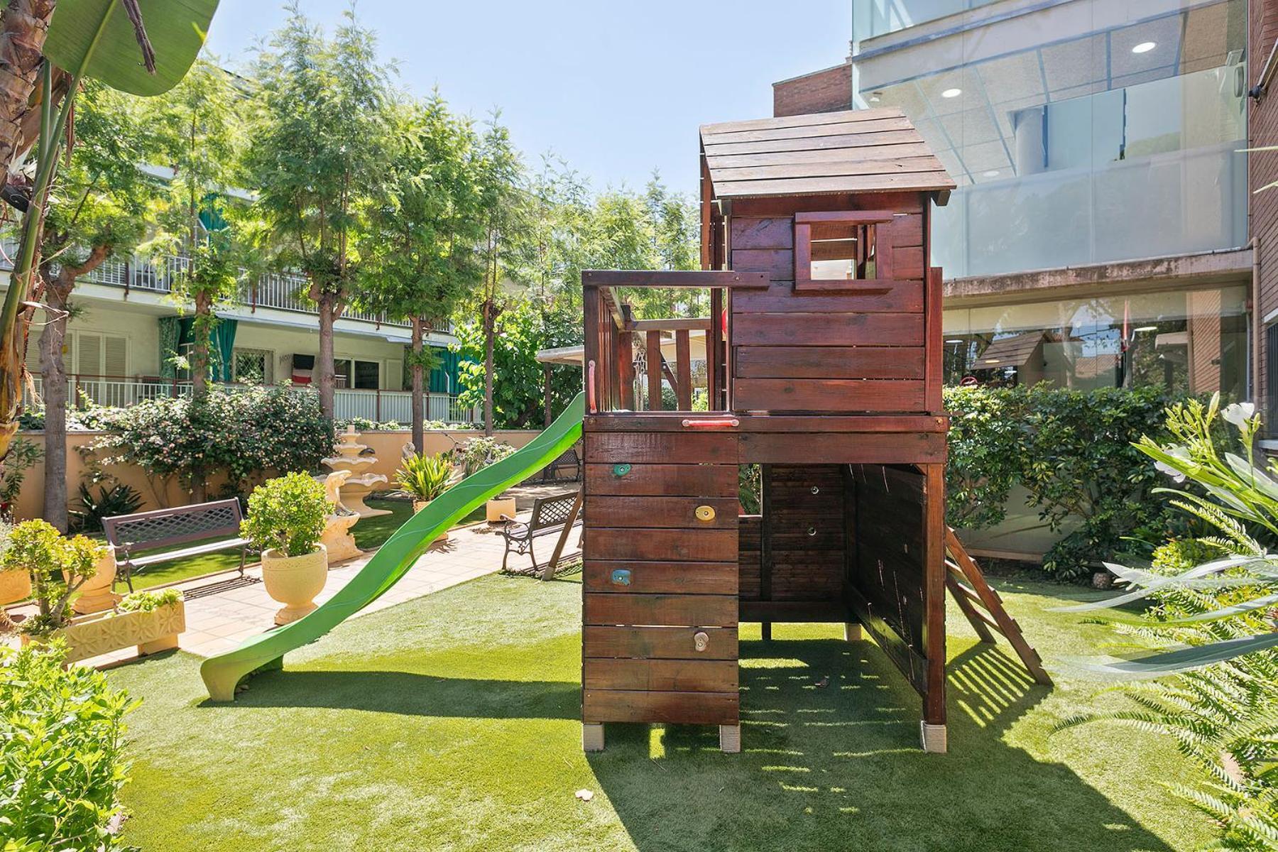 קסטלדפלס Apartamentos Velor מראה חיצוני תמונה